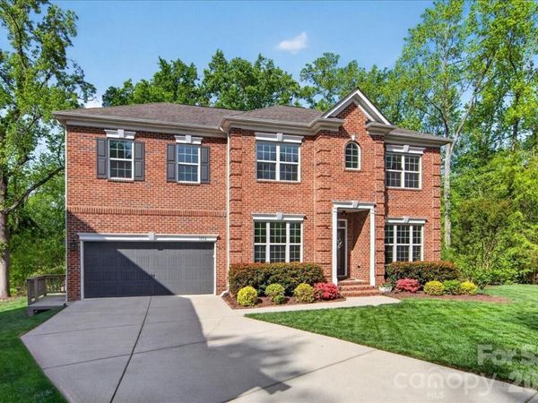 1834 Alden Oaks Drive, Charlotte, NC 28270