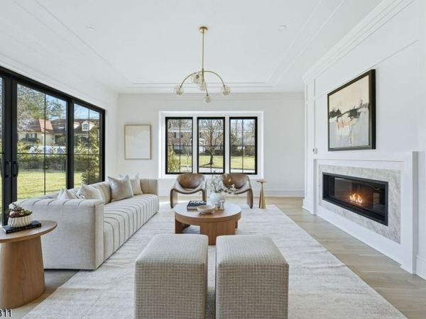 15 Sparta Rd, Millburn, NJ 07078