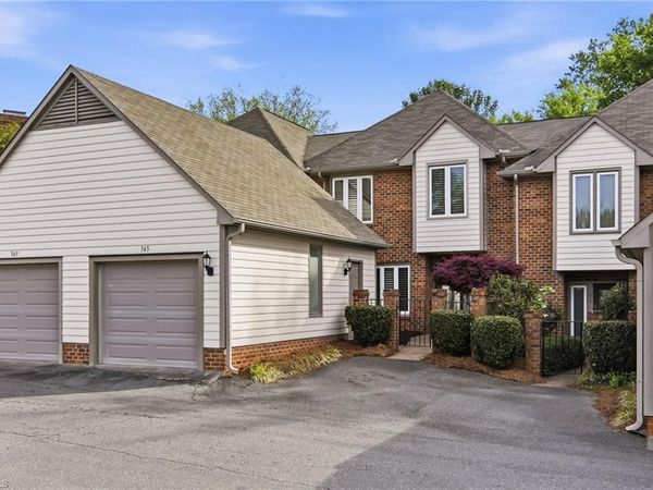 565 Sherwood Hills Drive, Winston-Salem, NC 27104
