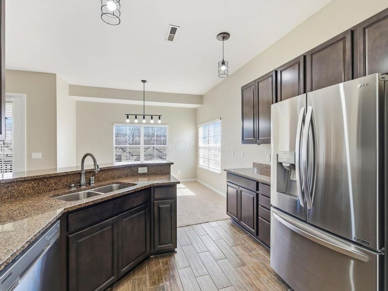 3595 Evelynton Avenue, Lewis Center, OH 43035 Photo 8