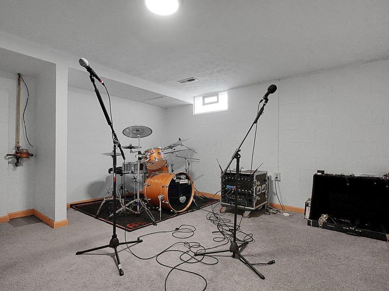 3978 Hillman Road W, Columbus, OH 43207 Photo 24