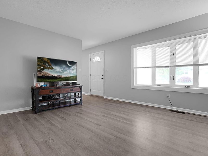 3978 Hillman Road W, Columbus, OH 43207 Photo 8