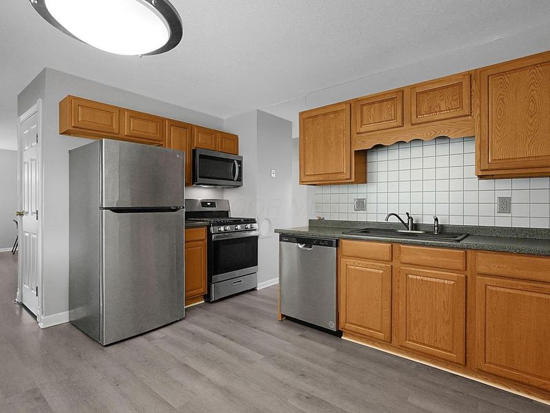 3978 Hillman Road W, Columbus, OH 43207 Photo 9