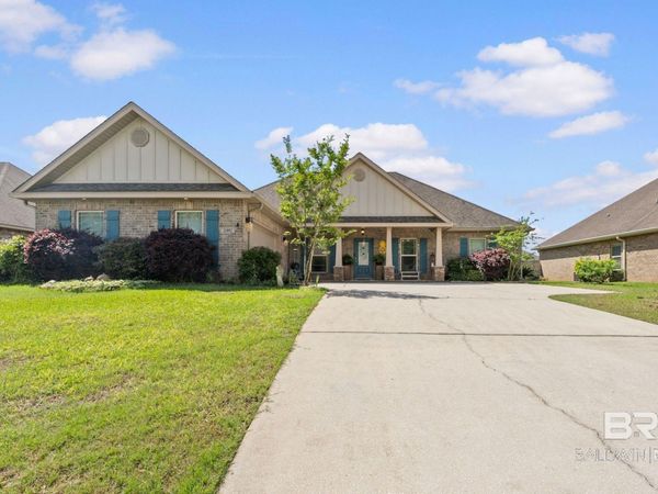 11892 Alabaster Drive, Daphne, AL 36562