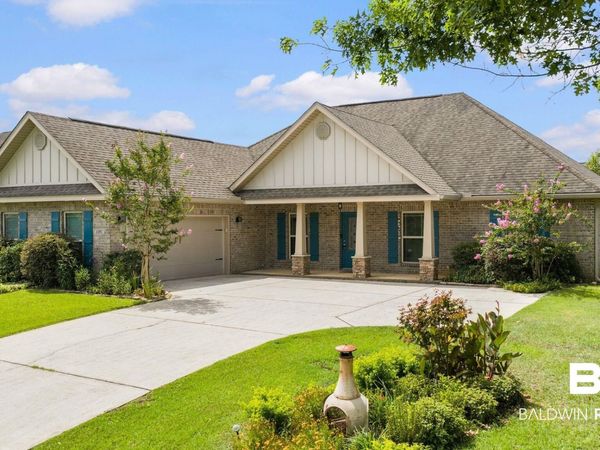 11892 Alabaster Drive, Daphne, AL 36562