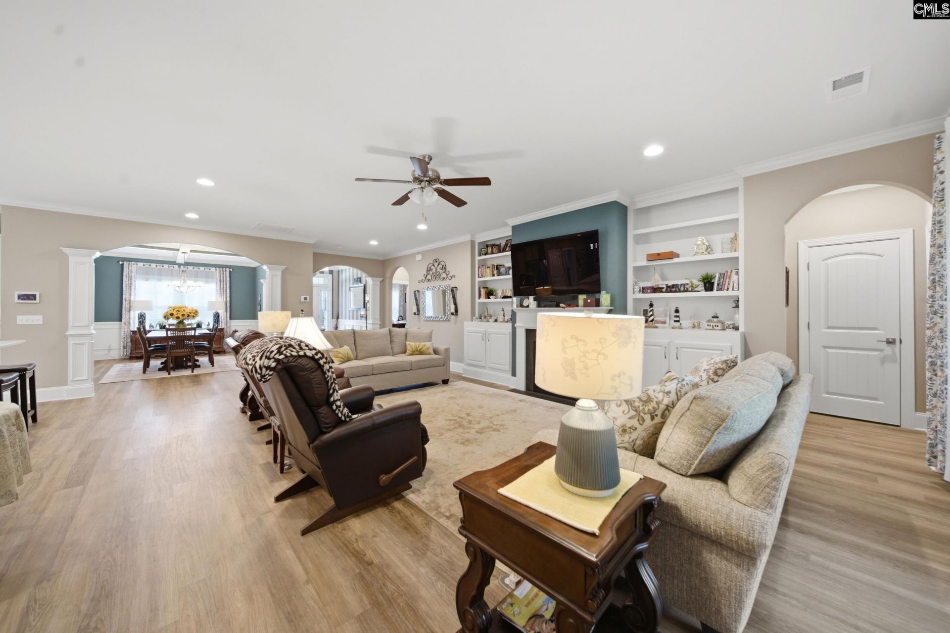 305 Daymark Drive Photo 13