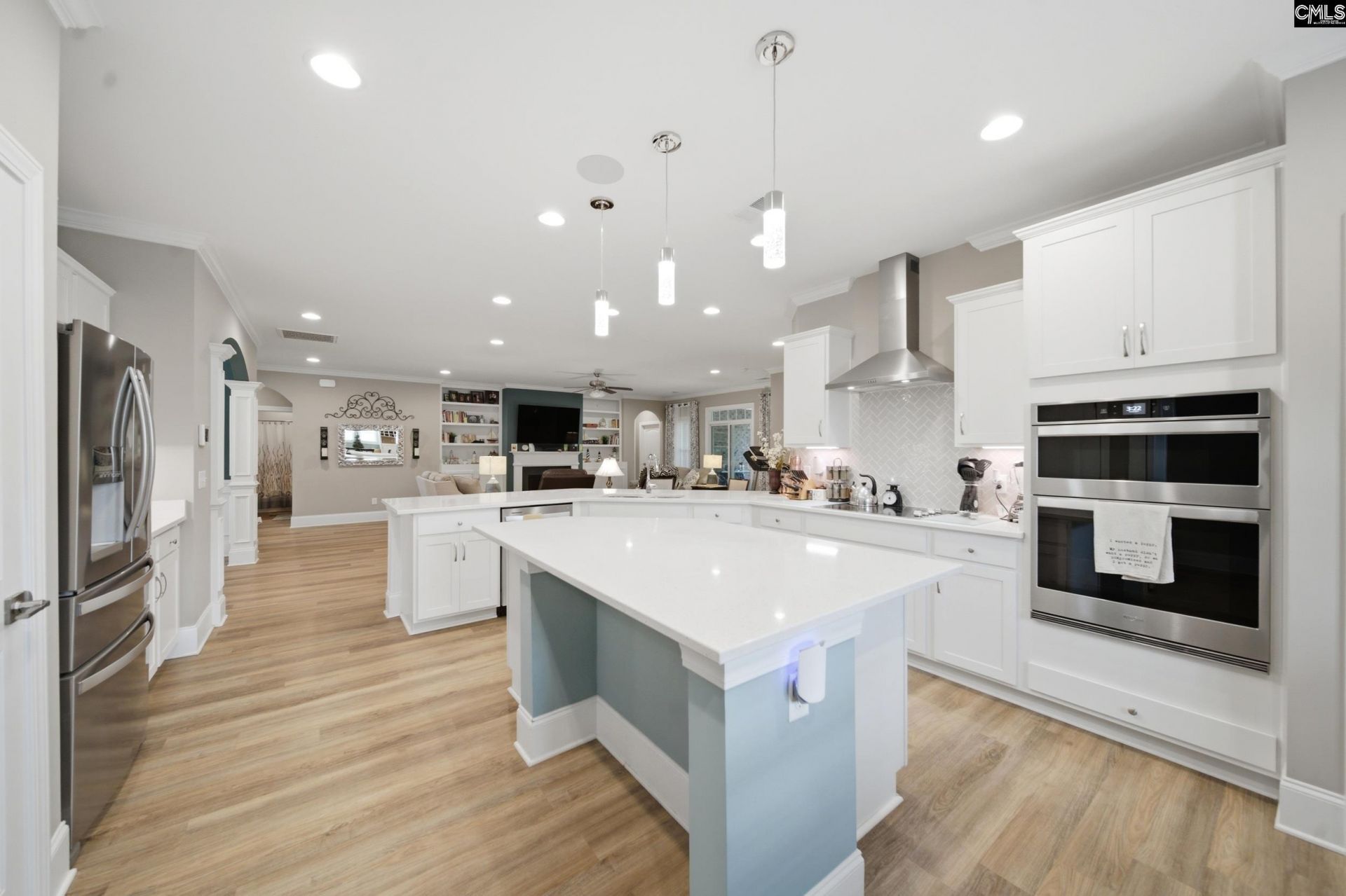 305 Daymark Drive Photo 18