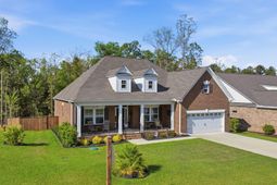 305 Daymark Drive photo 4