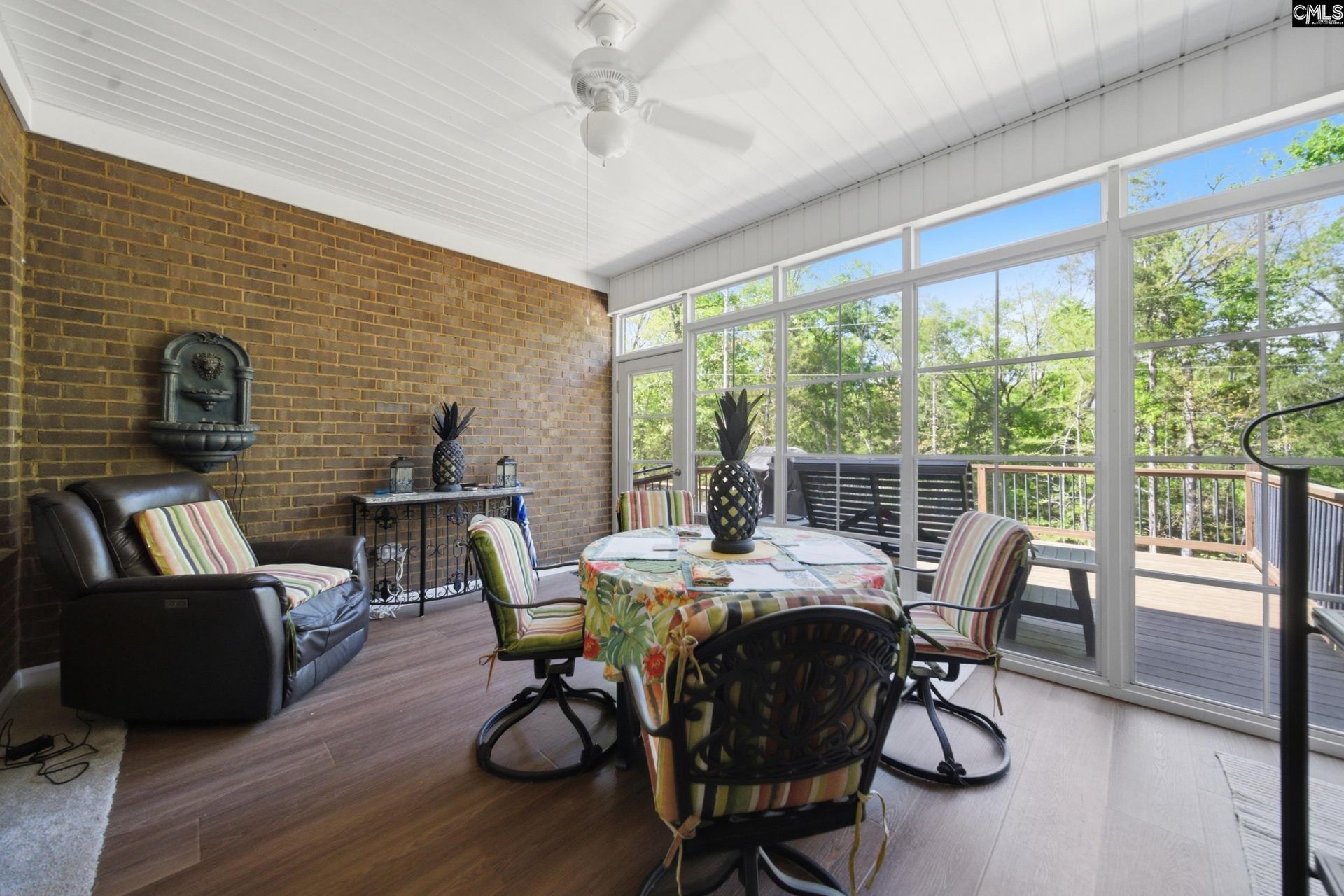 305 Daymark Drive Photo 28