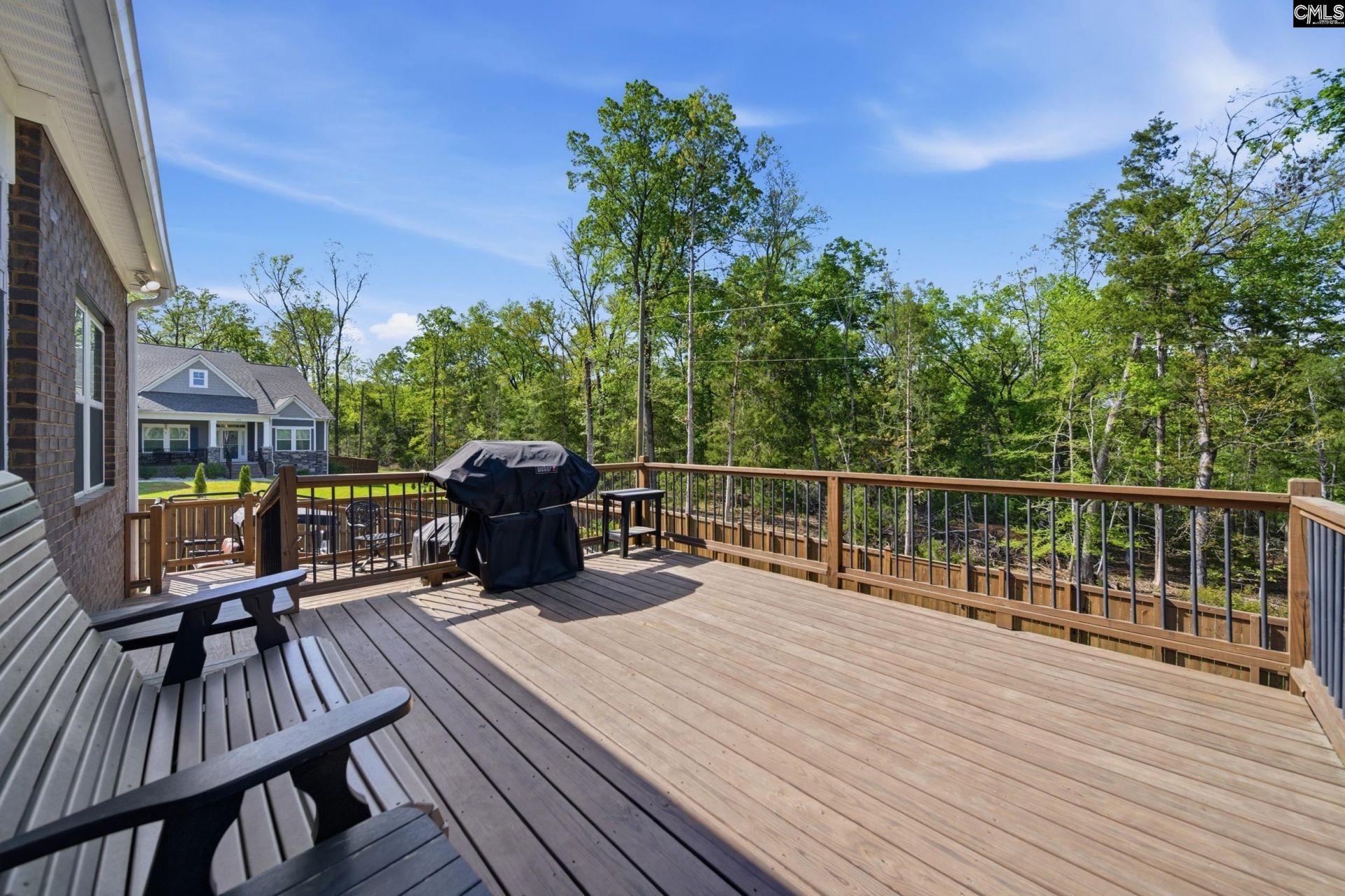 305 Daymark Drive Photo 31