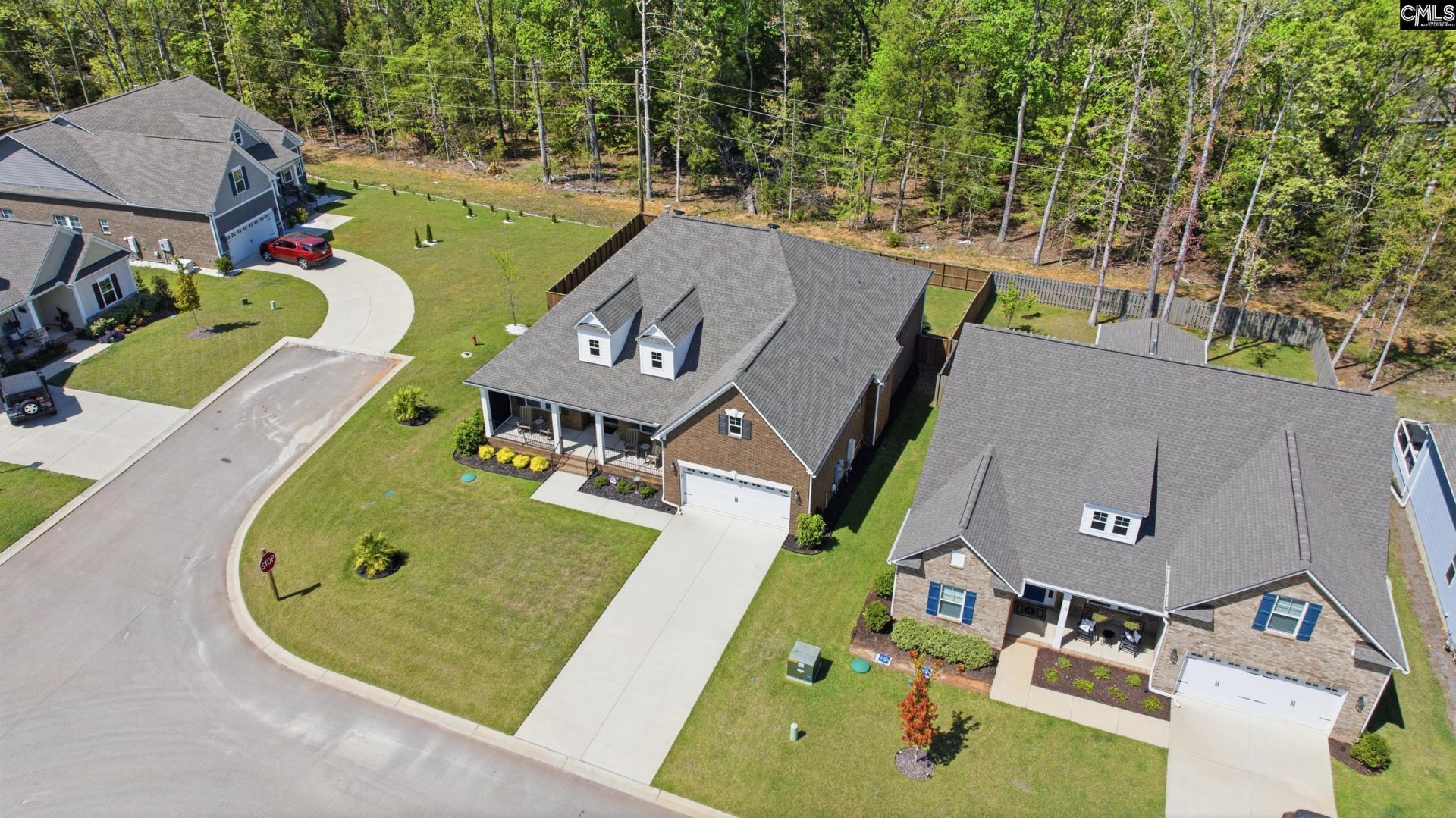 305 Daymark Drive Photo 37