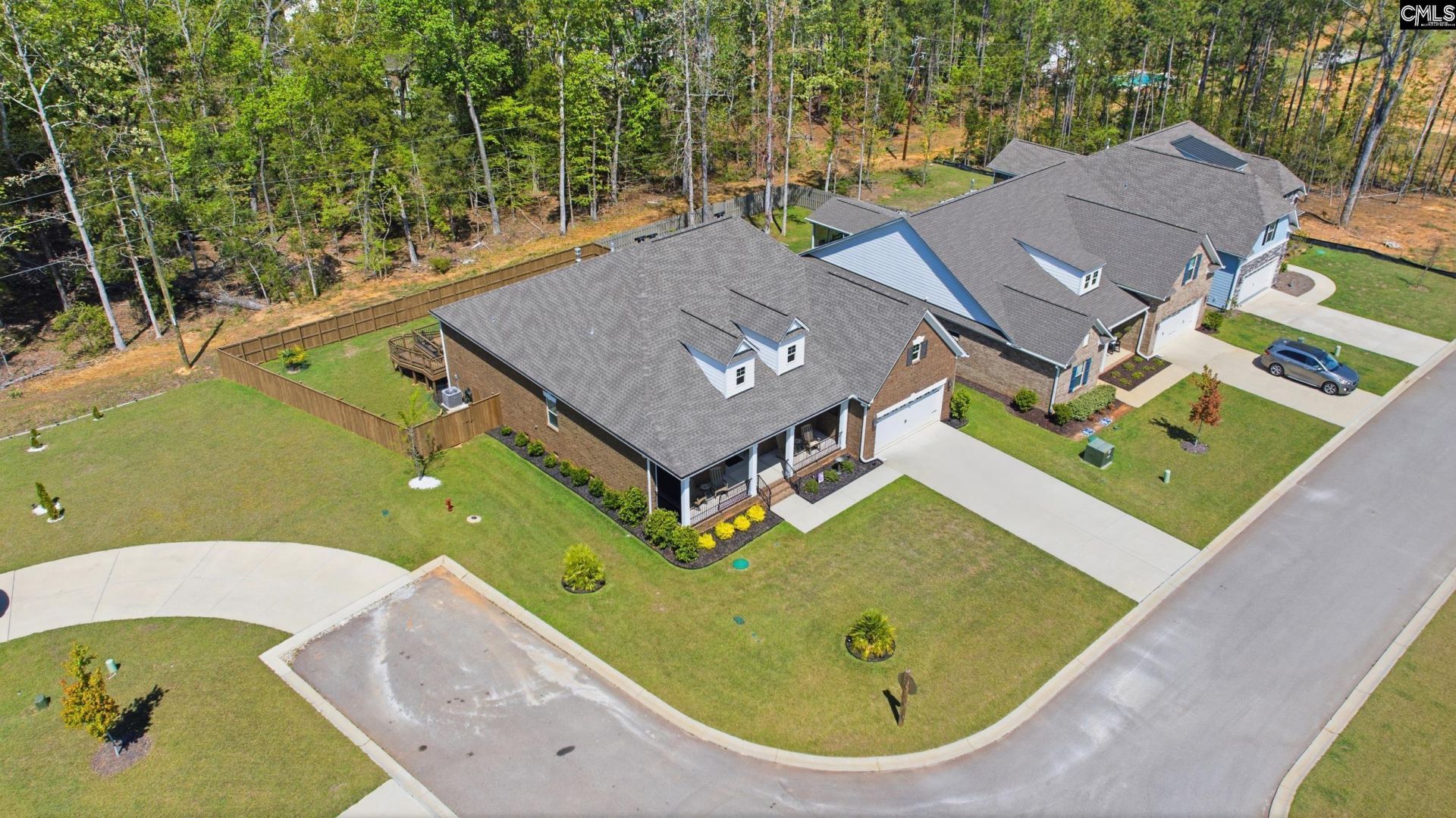 305 Daymark Drive Photo 38