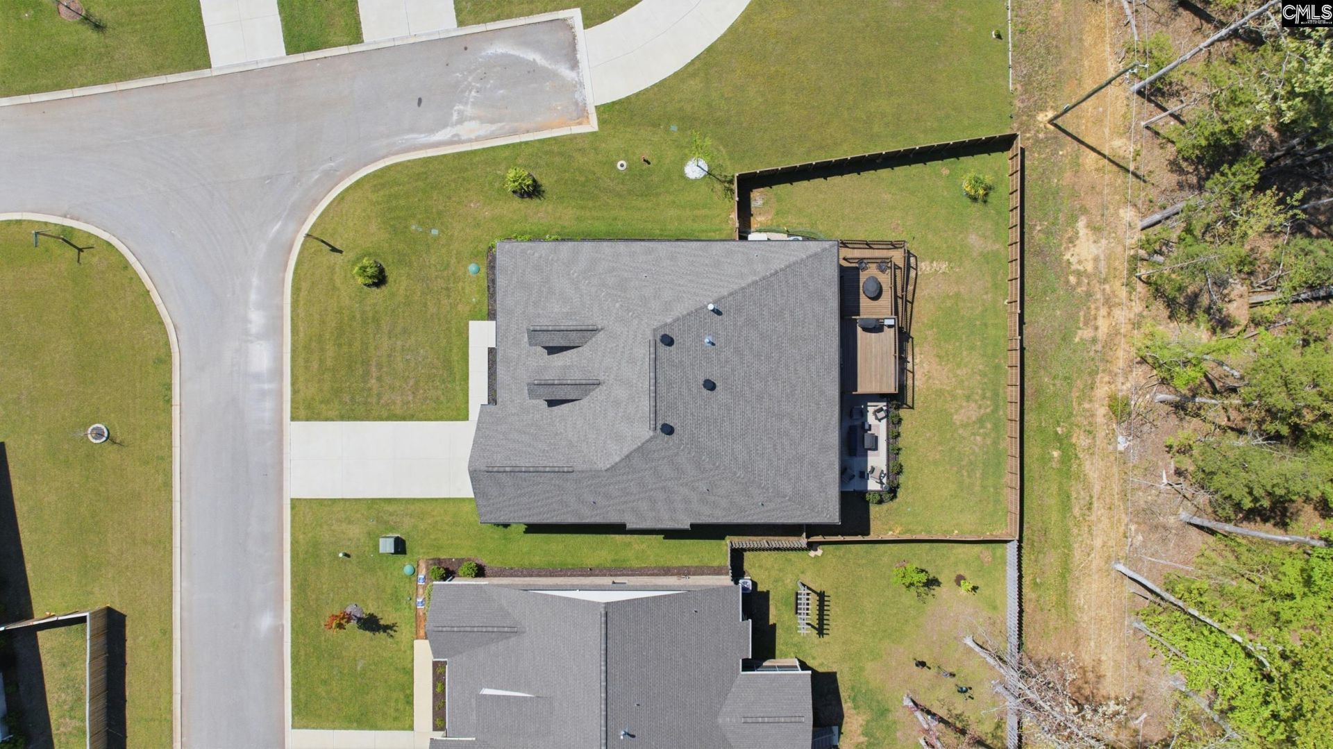 305 Daymark Drive Photo 39