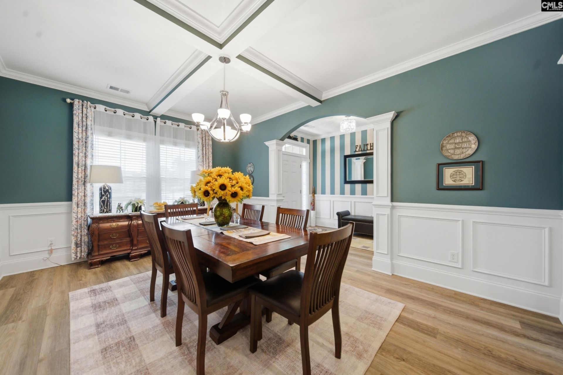 305 Daymark Drive Photo 6