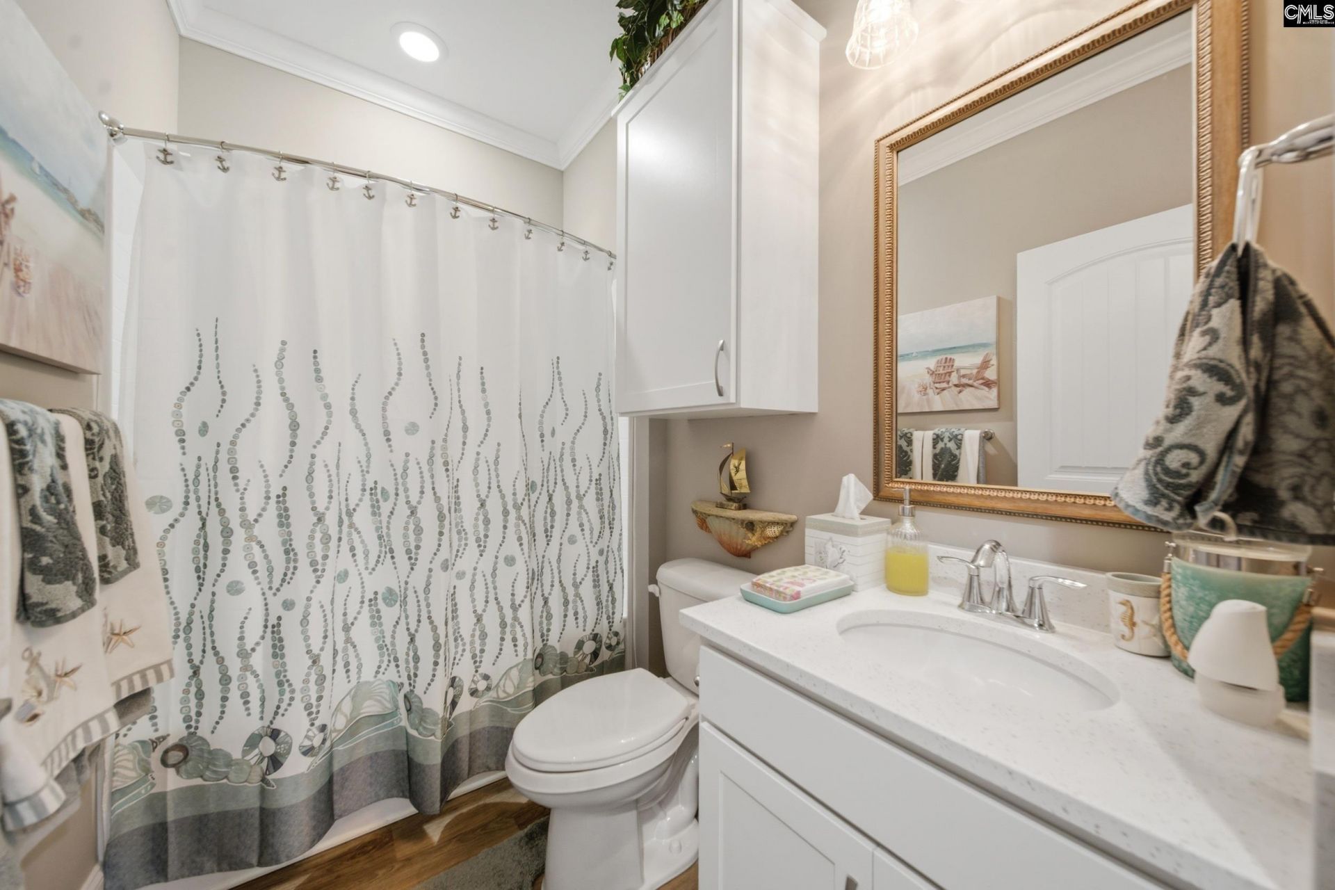 305 Daymark Drive Photo 9