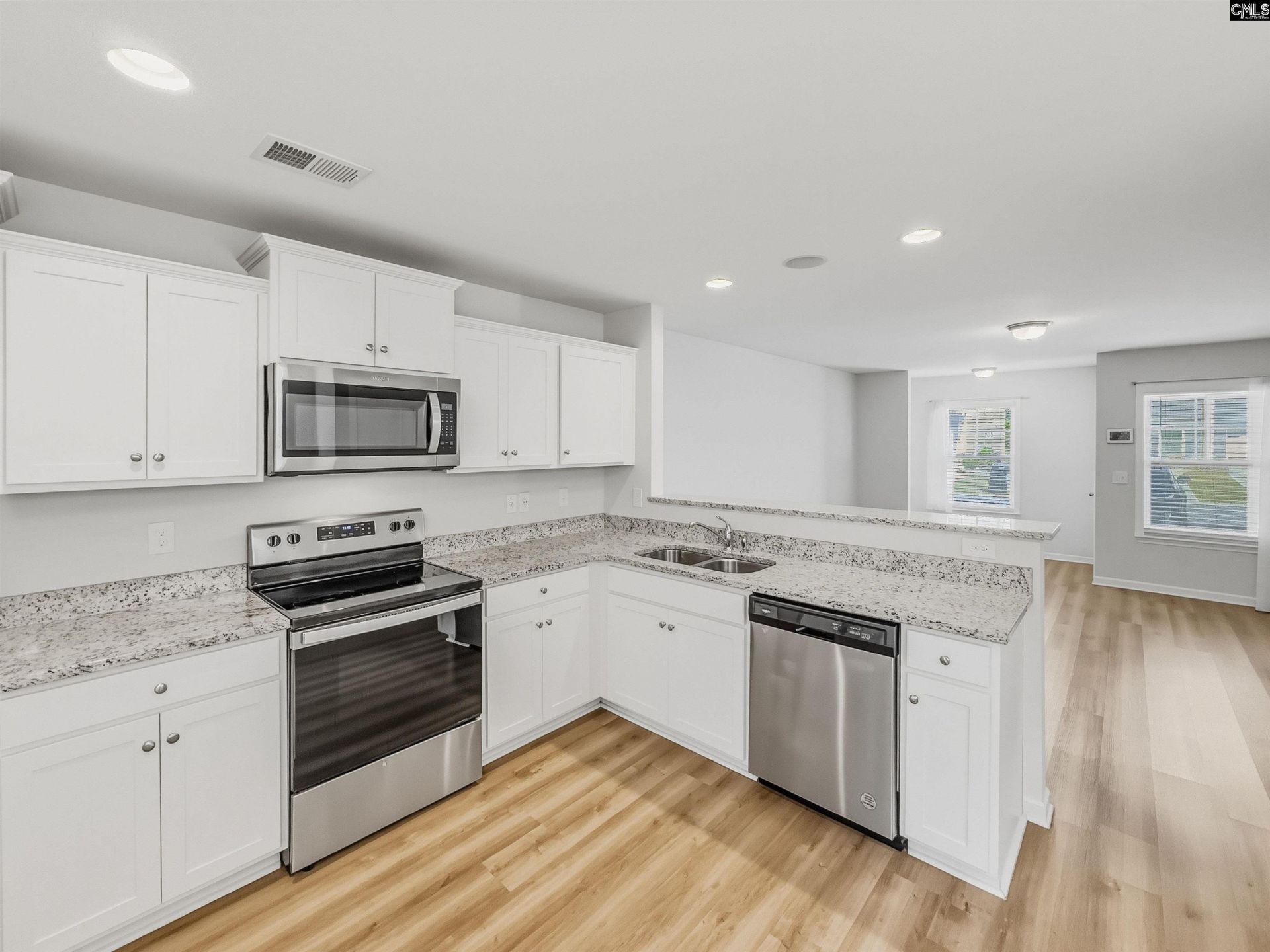 337 Gum Swamp Trail Photo 8