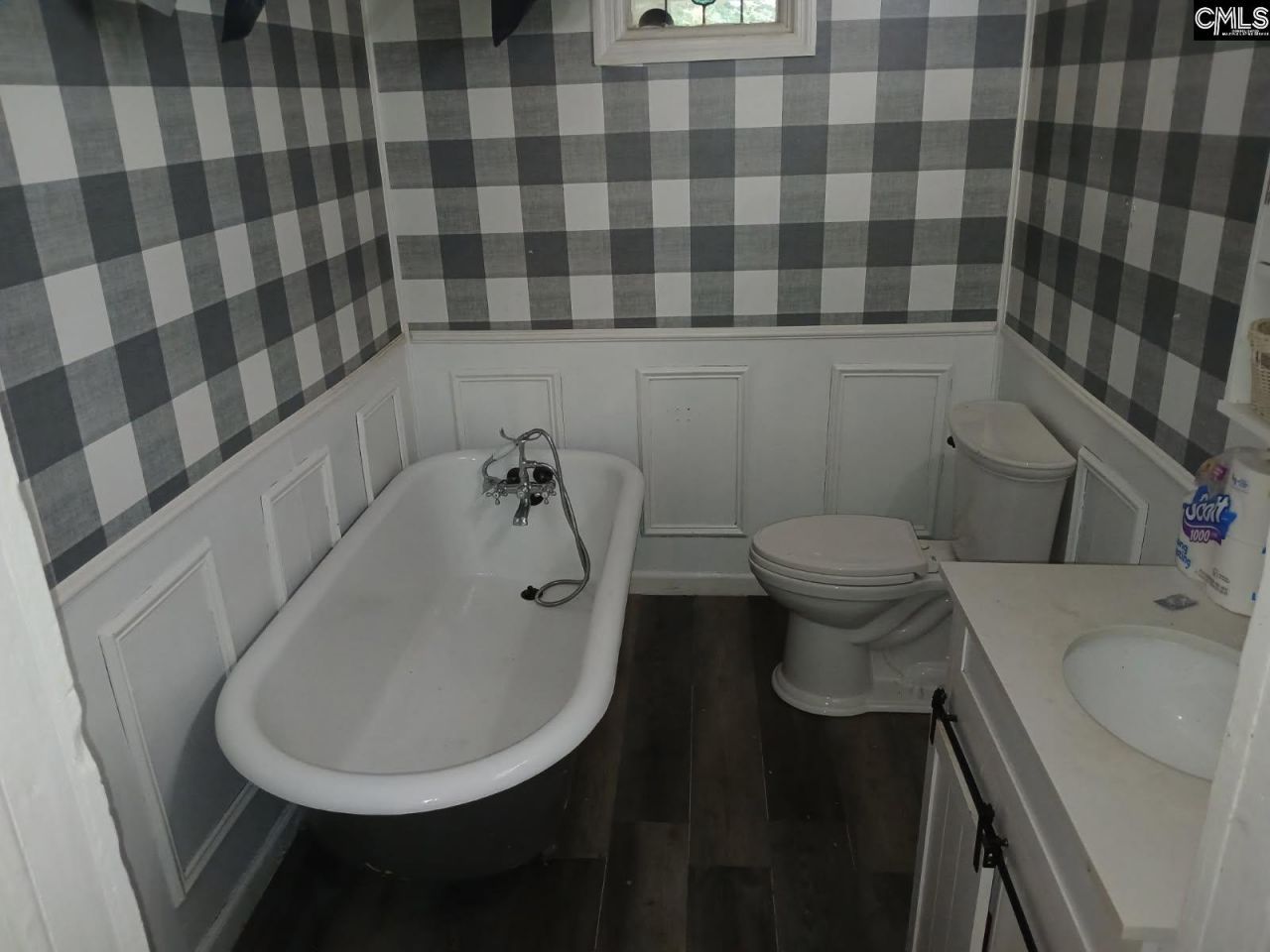 207 York Street  Photo 8