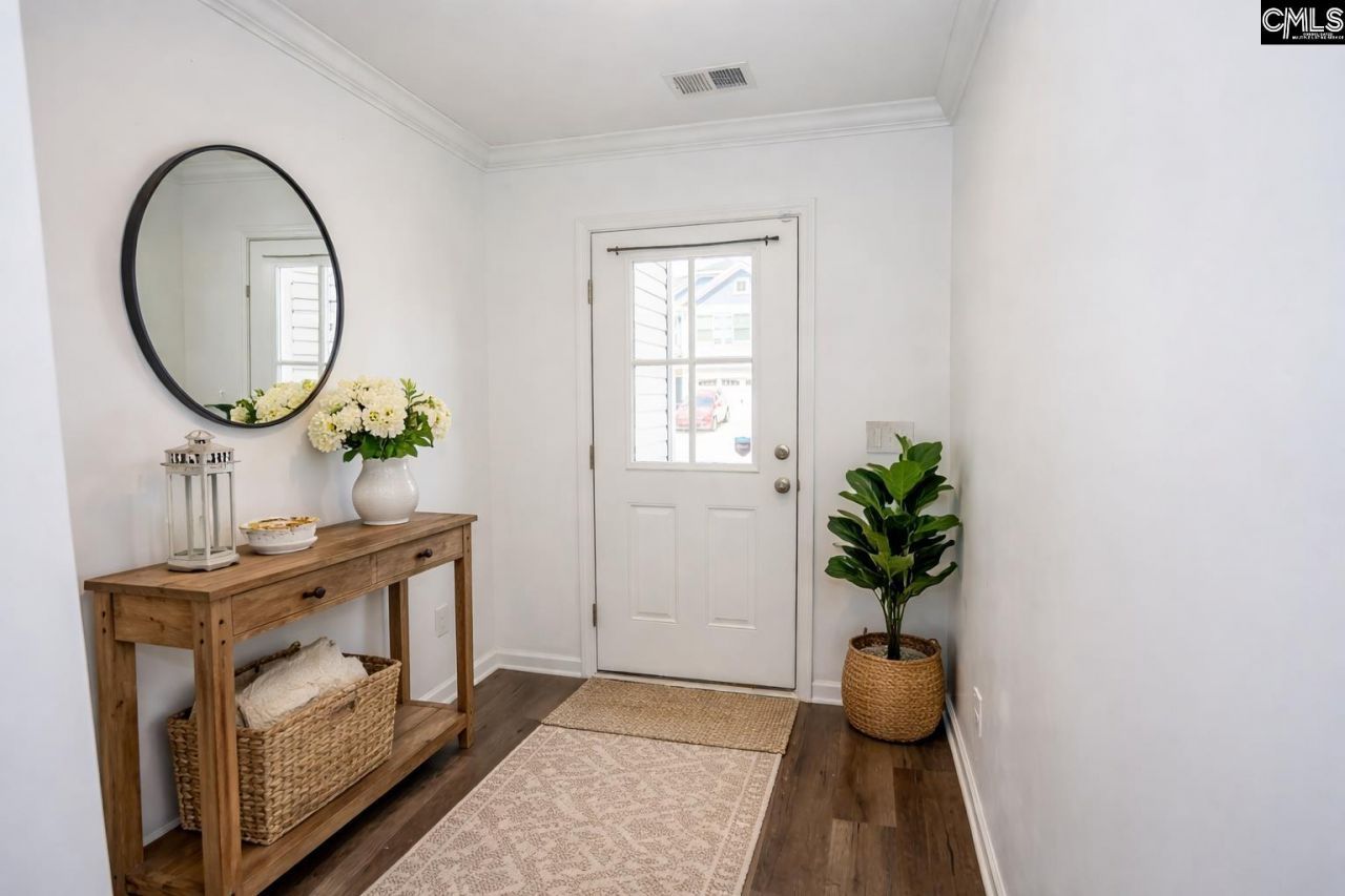 3089 Gedney Circle Photo 4