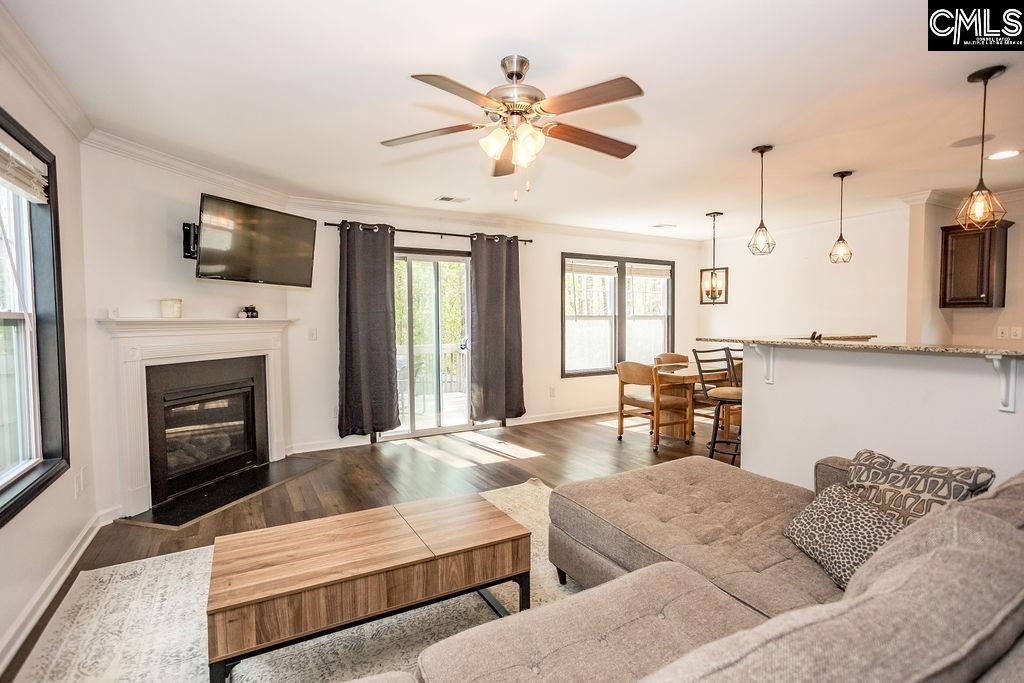 3089 Gedney Circle Photo 5