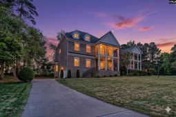 112 Bay Pointe Drive photo 4