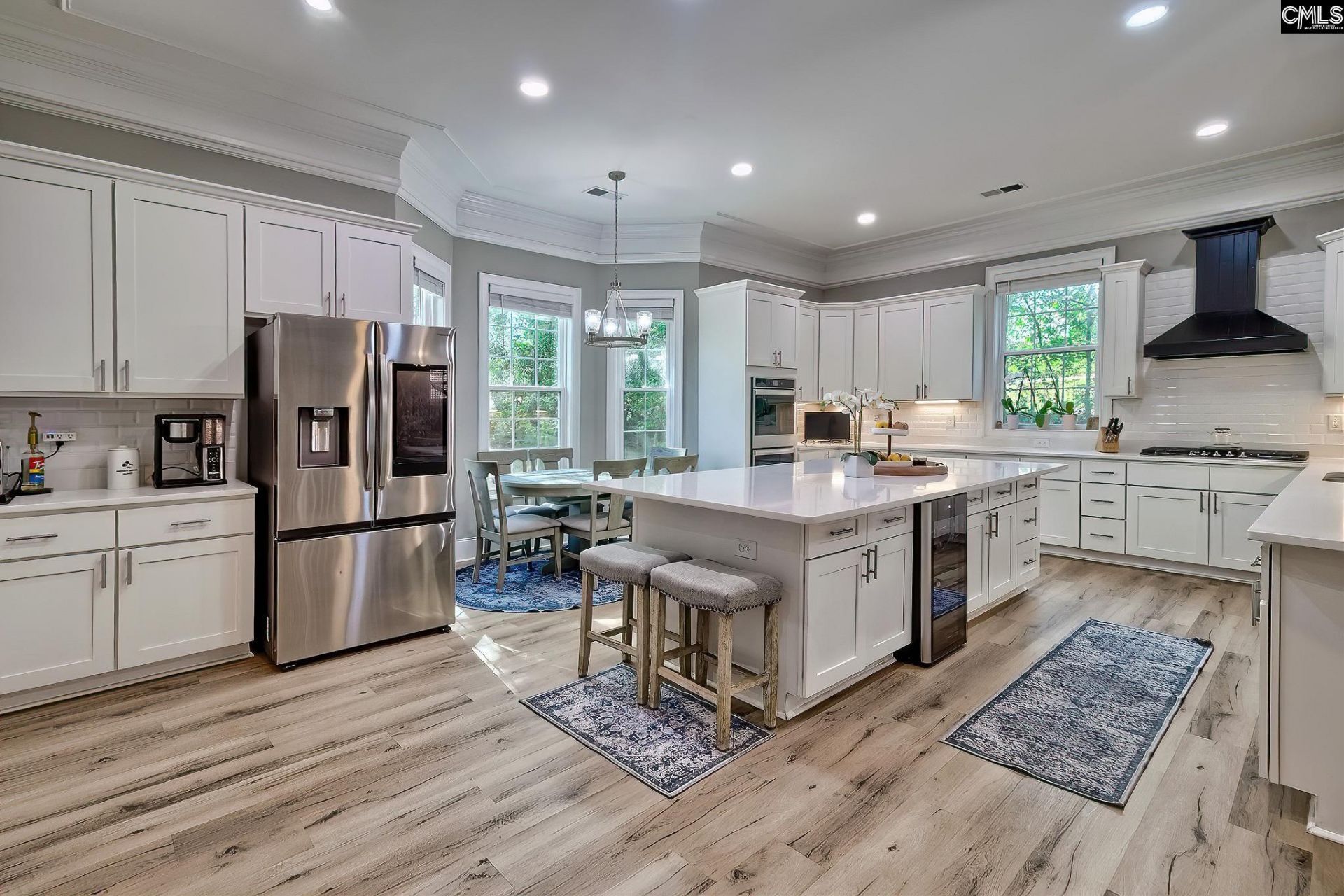 112 Bay Pointe Drive Photo 9