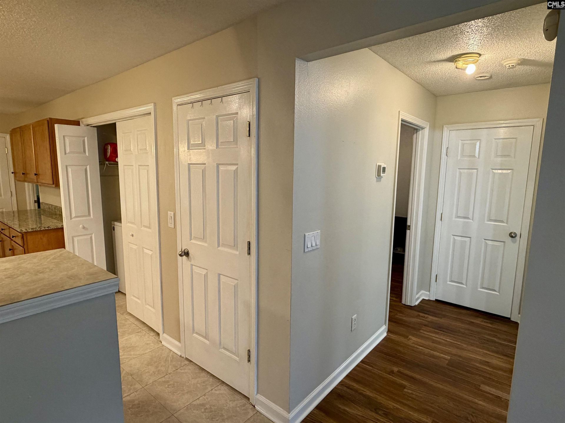 201 Aderley Oak Loop Photo 14