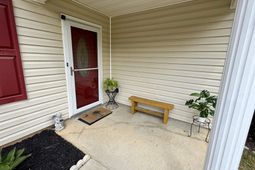 201 Aderley Oak Loop photo 4