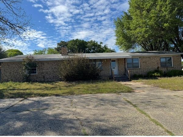 103 Pearl Street, Lindale, TX 75771