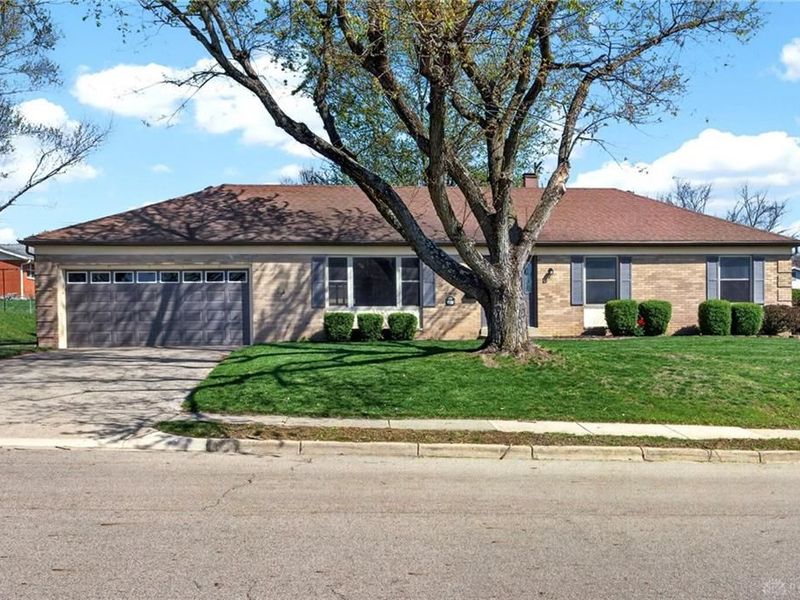 549 E Alkaline Springs Road, Vandalia, OH 45377 Photo 1