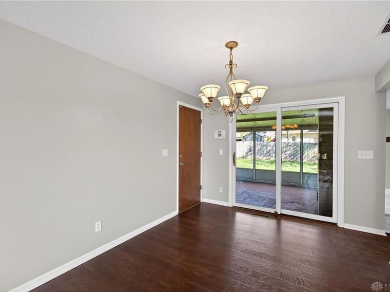 549 E Alkaline Springs Road, Vandalia, OH 45377 Photo 10