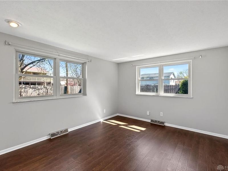 549 E Alkaline Springs Road, Vandalia, OH 45377 Photo 13