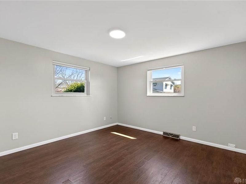 549 E Alkaline Springs Road, Vandalia, OH 45377 Photo 26