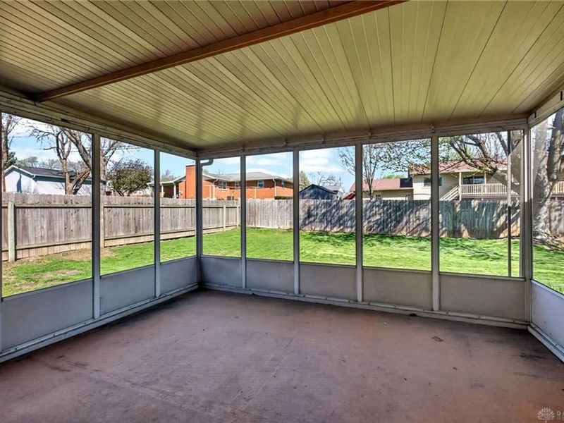 549 E Alkaline Springs Road, Vandalia, OH 45377 Photo 33