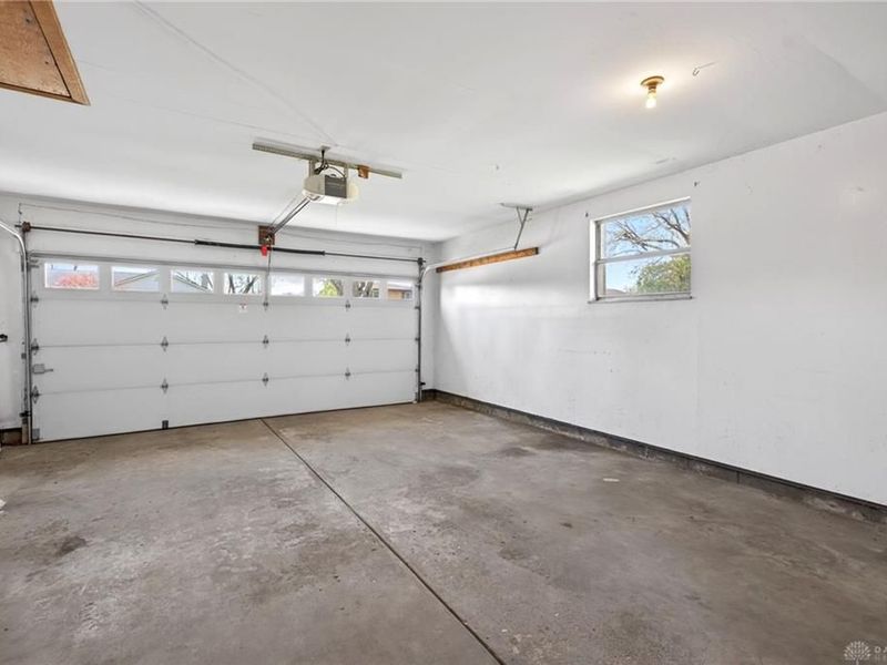 549 E Alkaline Springs Road, Vandalia, OH 45377 Photo 35