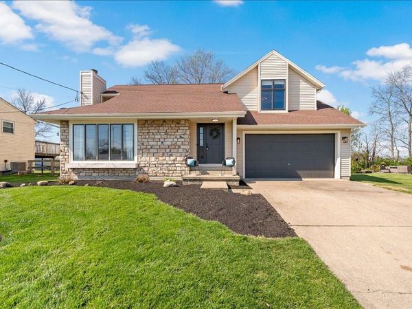 46 Meadow Wood Drive, Florence, KY 41042