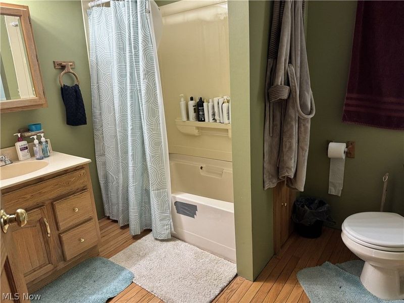 2112 Warren Avenue, Akron, OH 44320 Photo 12