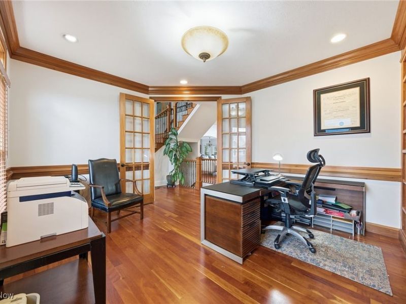 343 Glasgow Drive, Highland Heights, OH 44143 Photo 18