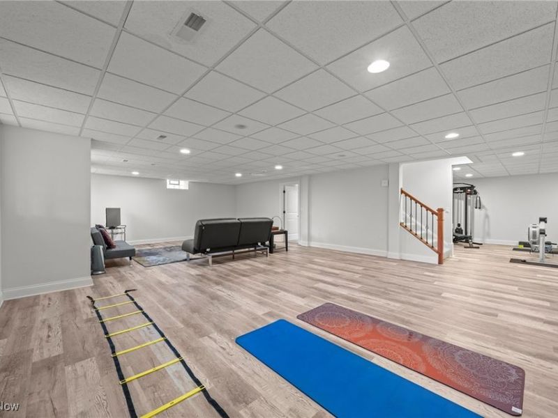 343 Glasgow Drive, Highland Heights, OH 44143 Photo 34