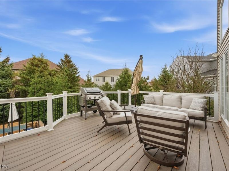 343 Glasgow Drive, Highland Heights, OH 44143 Photo 41