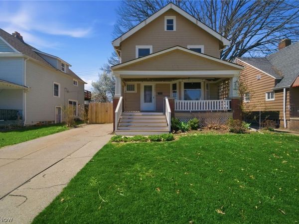 2084 Olive Avenue , Lakewood, OH 44107