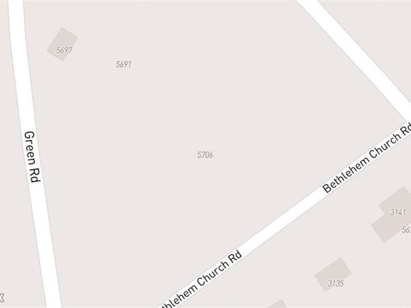 5706 Holiday , Buford, GA 30518