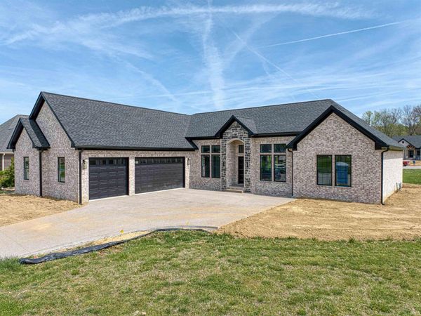 6244 SABLE RIDGE Drive, Newburgh, IN 47630