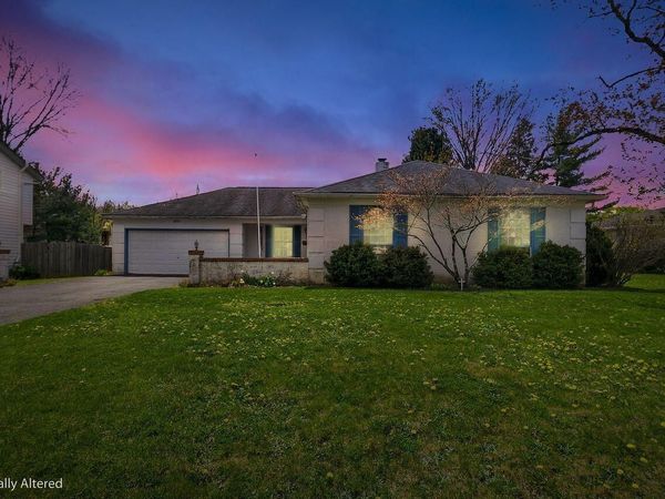 6881 Roundelay Road N, Reynoldsburg, OH 43068