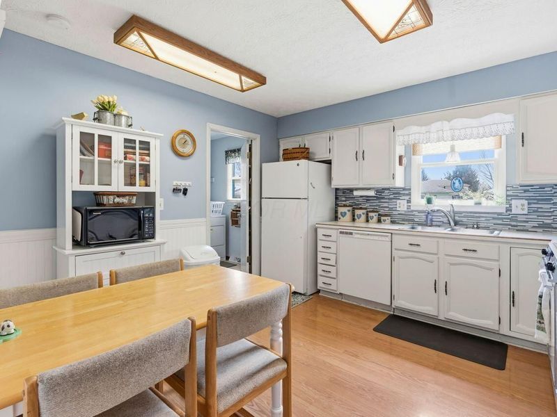 6881 Roundelay Road N, Reynoldsburg, OH 43068 Photo 10