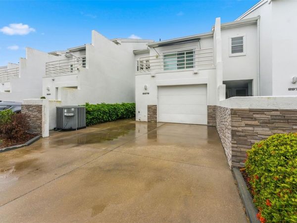 2979 W KNIGHTS AVENUE , TAMPA, FL 33611