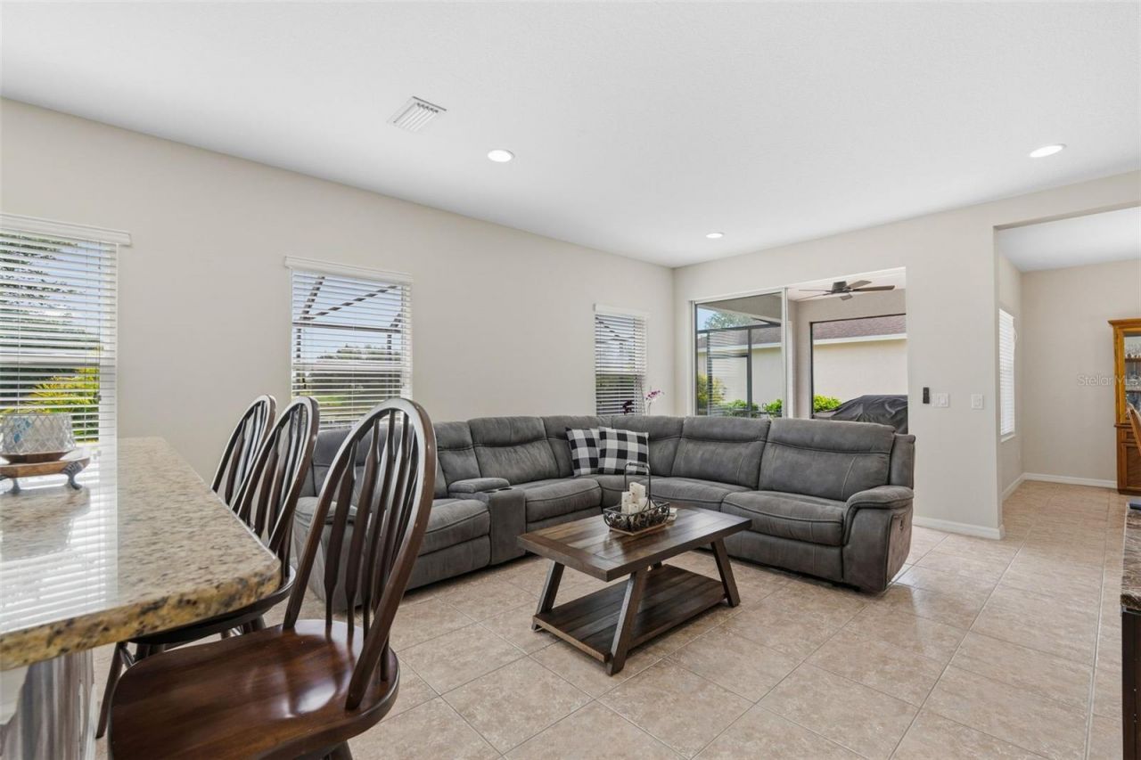 11904 Forest Park Circle, Bradenton, FL 34211 Photo