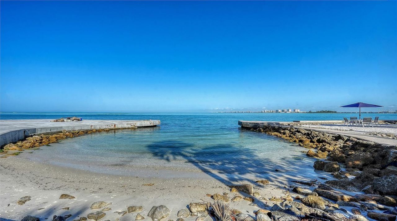 218 Pass Key Road, Unit 218, Sarasota, FL 34242 Photo
