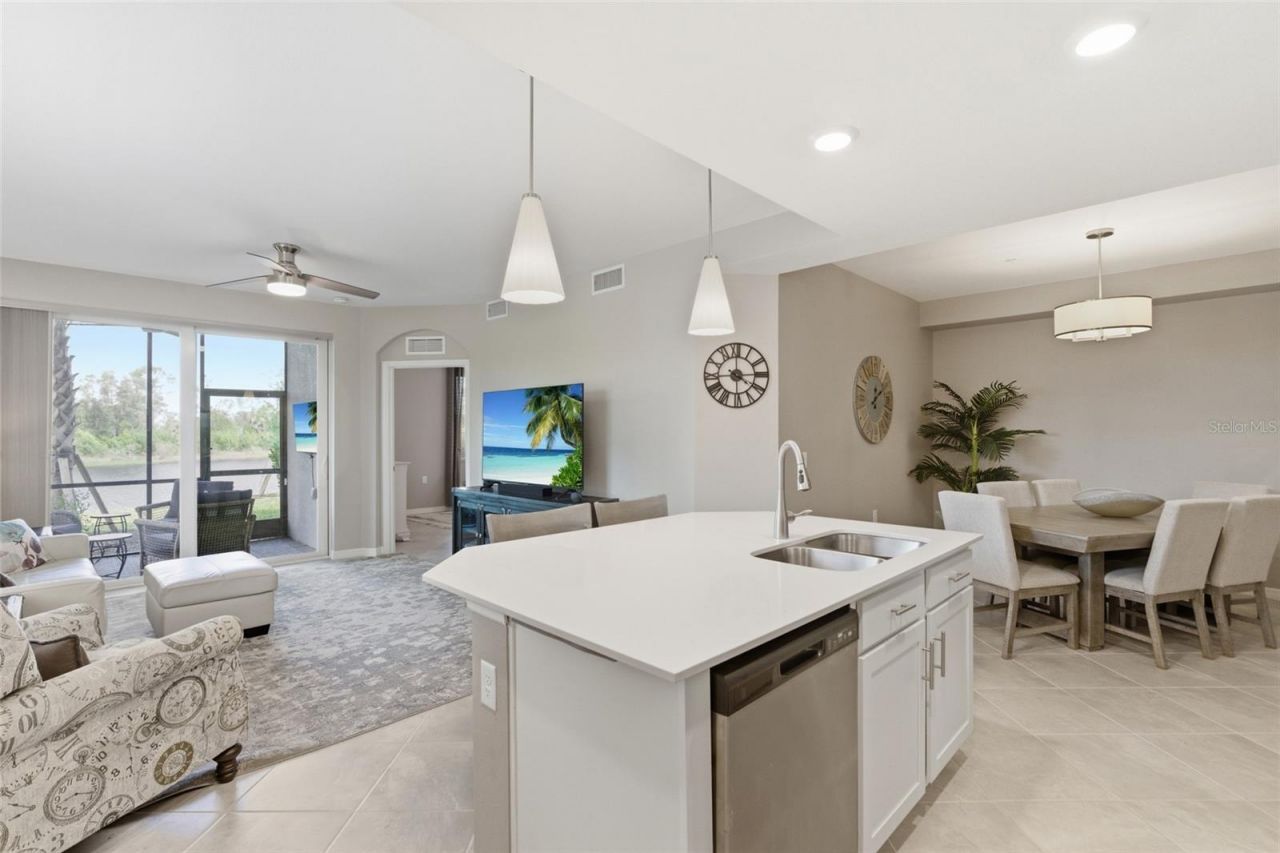 14151 Heritage Landing Boulevard, Unit 1011, Punta Gorda, FL 33955 Photo
