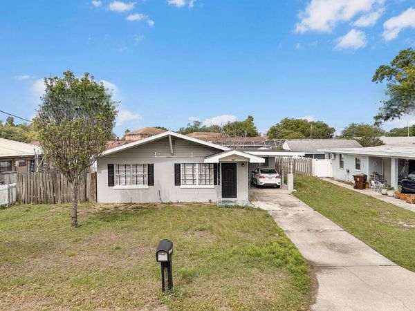 885 N 9TH STREET , EAGLE LAKE, FL 33839