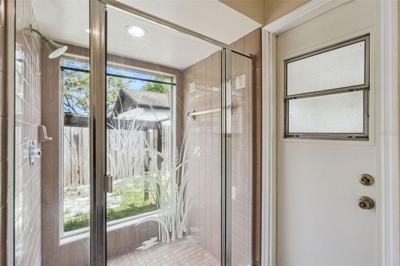 4136 Tall Tree Drive, Orlando, FL 32810 Photo